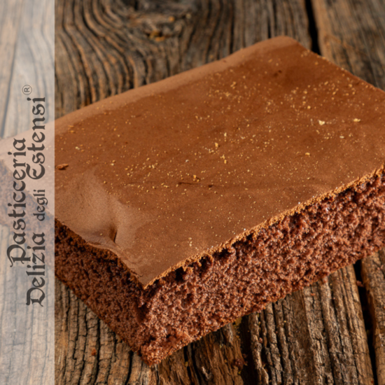 basi dolci artigianali - pan di spagna al cioccolato tipo Sacher